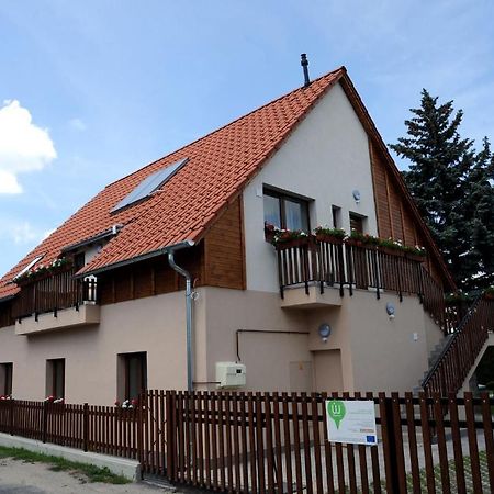 Arany Szőlő Wellness Apartmanház Hévíz Exterior foto