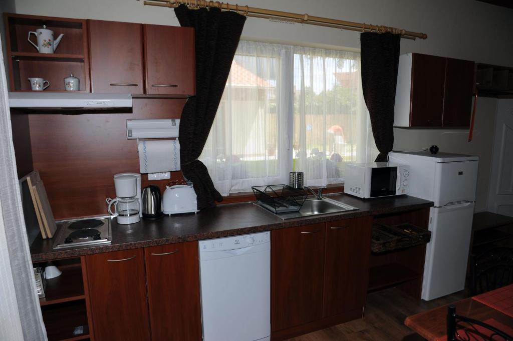 Arany Szőlő Wellness Apartmanház Hévíz Habitación foto