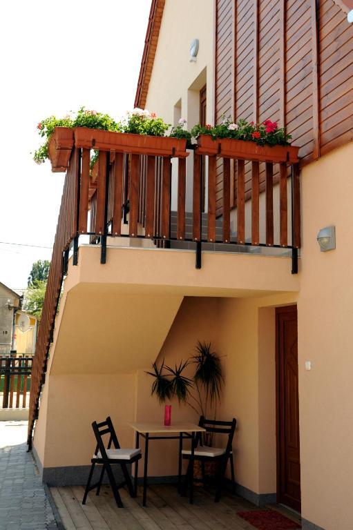 Arany Szőlő Wellness Apartmanház Hévíz Habitación foto