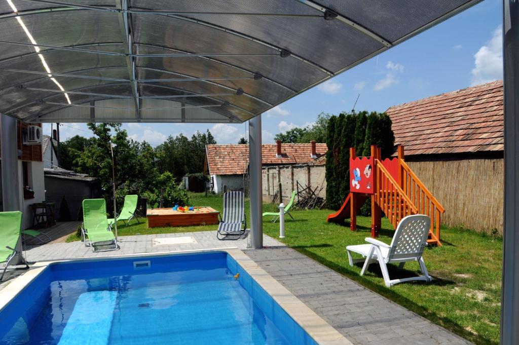Arany Szőlő Wellness Apartmanház Hévíz Exterior foto