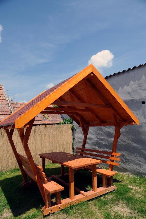 Arany Szőlő Wellness Apartmanház Hévíz Exterior foto