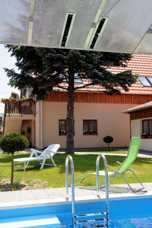 Arany Szőlő Wellness Apartmanház Hévíz Exterior foto