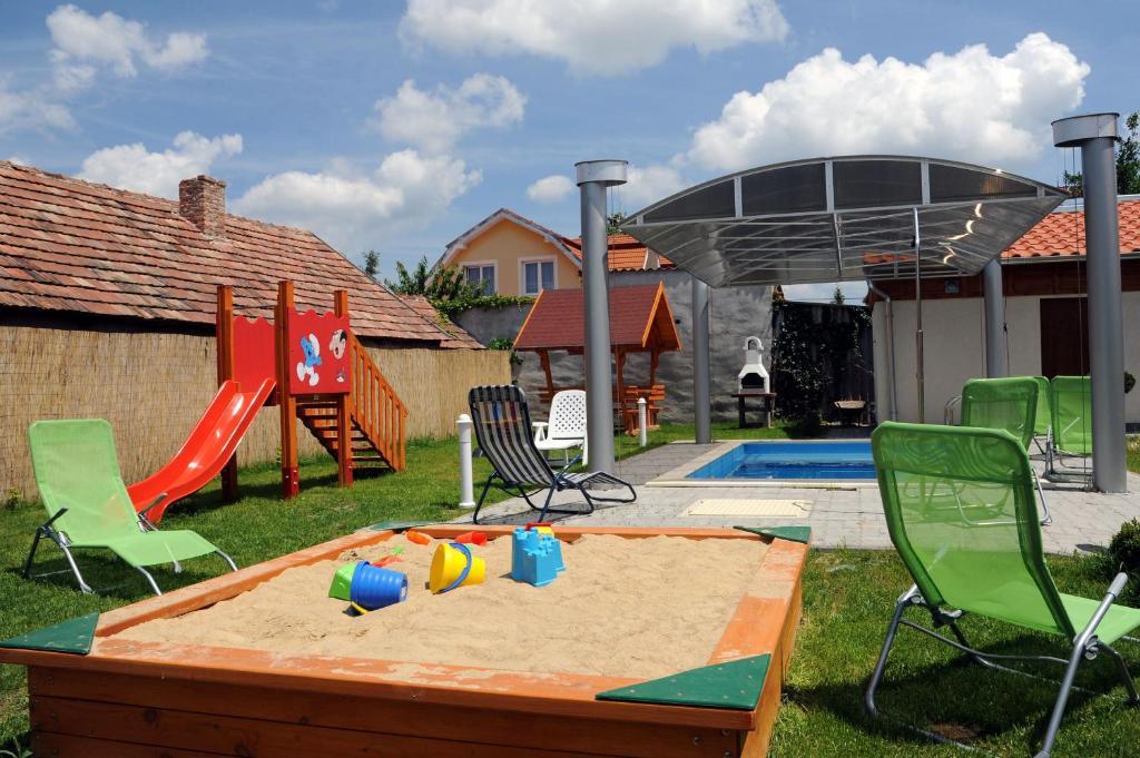 Arany Szőlő Wellness Apartmanház Hévíz Exterior foto